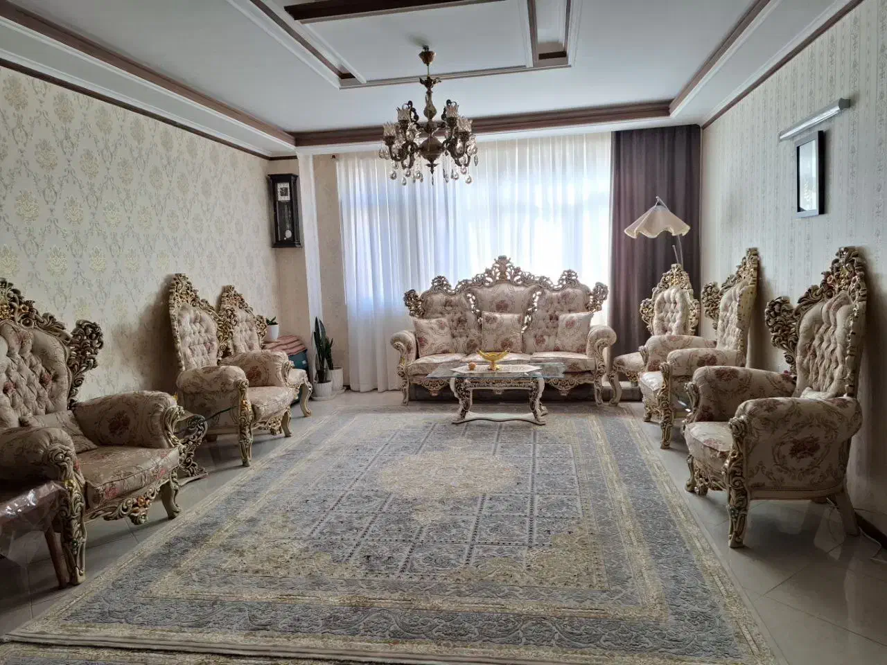 مبل سلطنتی|مبلمان خانگی و میز عسلی|مشهد, چهارچشمه|دیوار