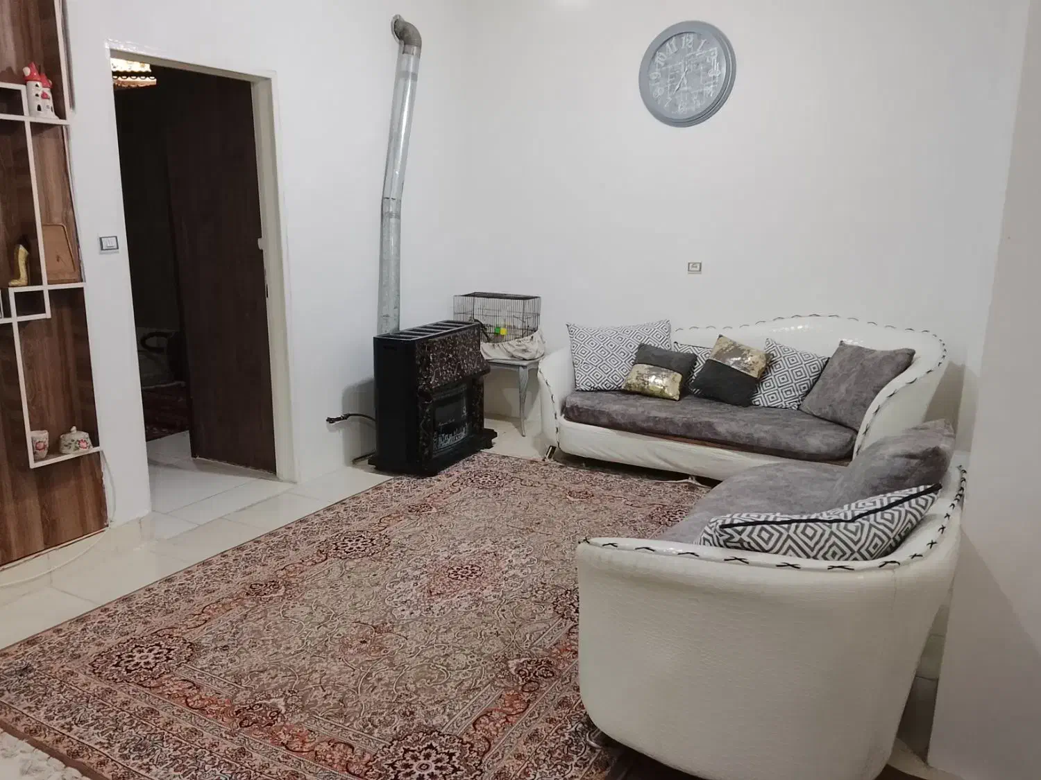 اجاره آپارتمان مبله کوتاه مدت|اجارهٔ کوتاه‌مدت آپارتمان و سوئیت|اسلام‌شهر, ملک‌آباد|دیوار