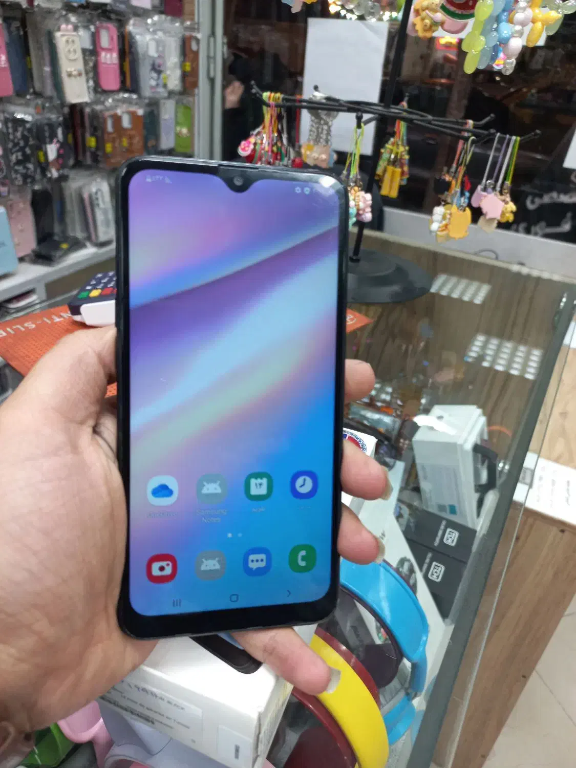 a10s|موبایل|قم, چهل درخت‎|دیوار