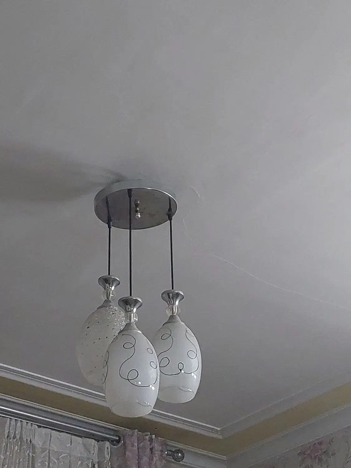 لوستر شاخه ای|لوستر و چراغ آویز|شیراز, شهرک سراج‎|دیوار