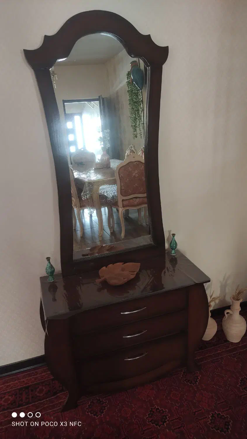 آیینه و میز|بوفه، ویترین، کنسول|فردیس, فردیس|دیوار