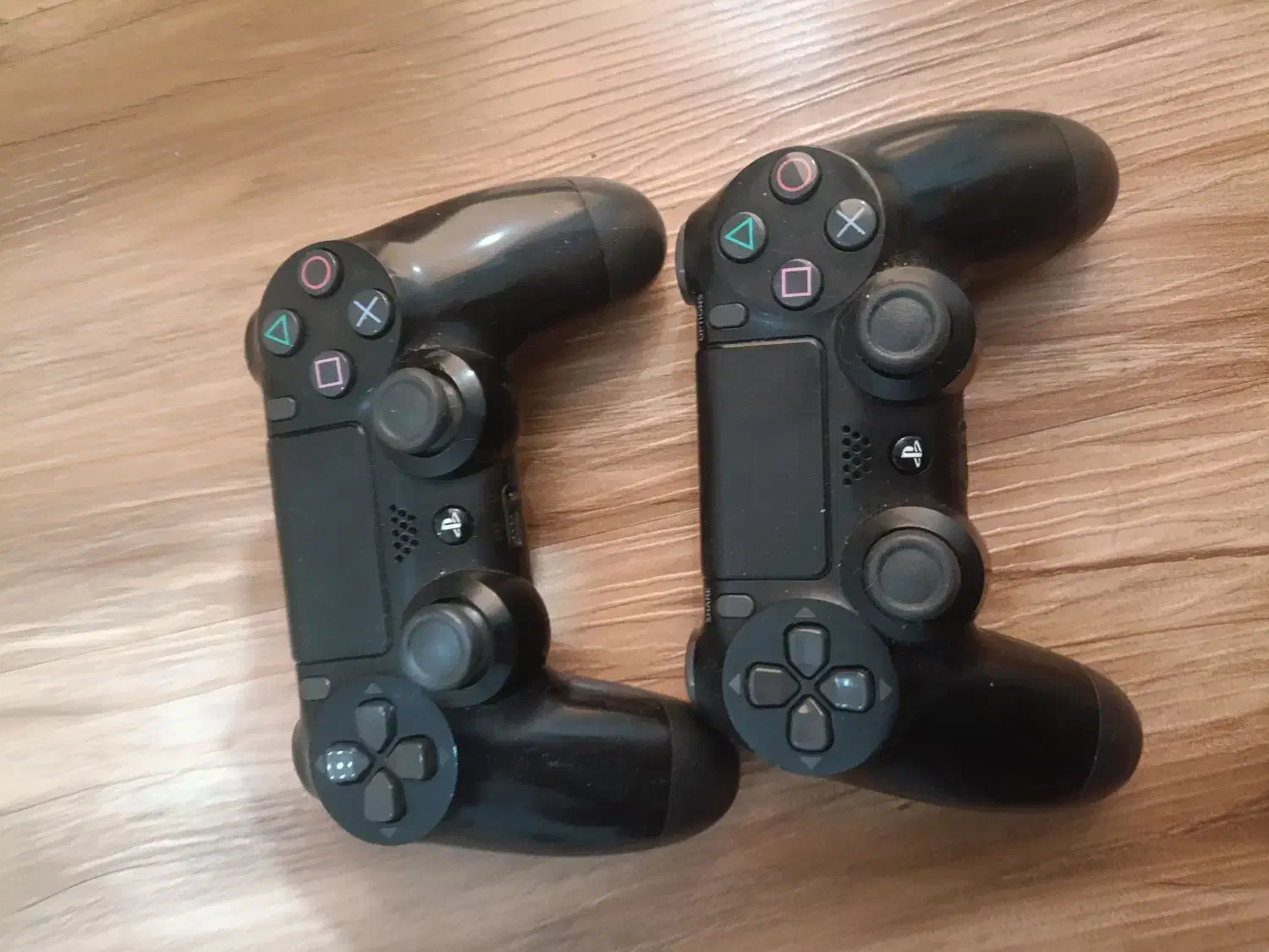 دسته ps4 نیاز به تعمیر|کنسول، بازی ویدئویی و آنلاین|کیش, |دیوار