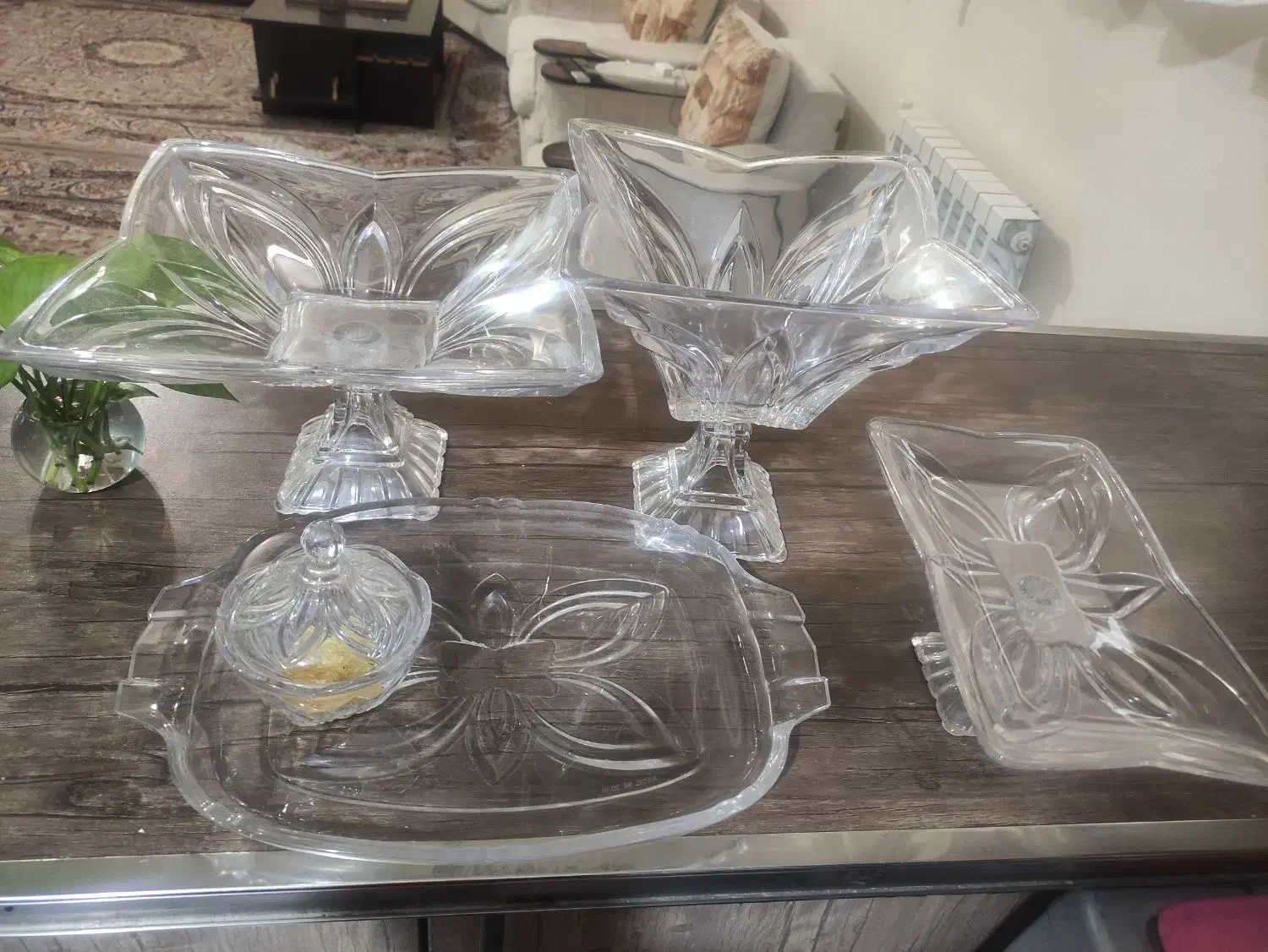 سرویس بلور پذیرایی|ظروف سرو و پذیرایی|شاهین‌شهر, مخابرات (شهید بهشتی)|دیوار