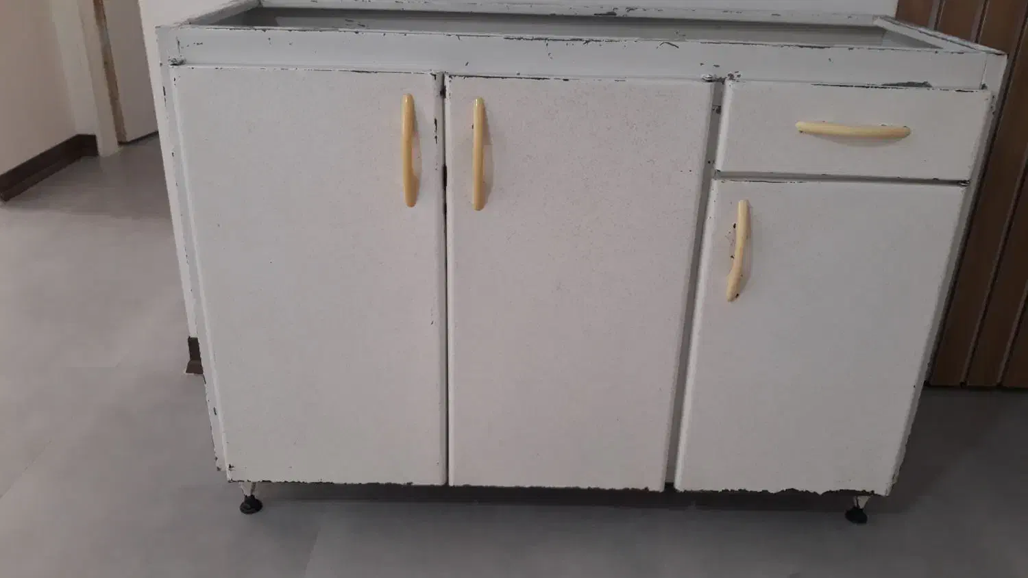 کابینت فلزی با سنگ سنگین و محکم روش قیمت ۱/۵۰۰|مصالح و تجهیزات ساختمان|ساوه, |دیوار