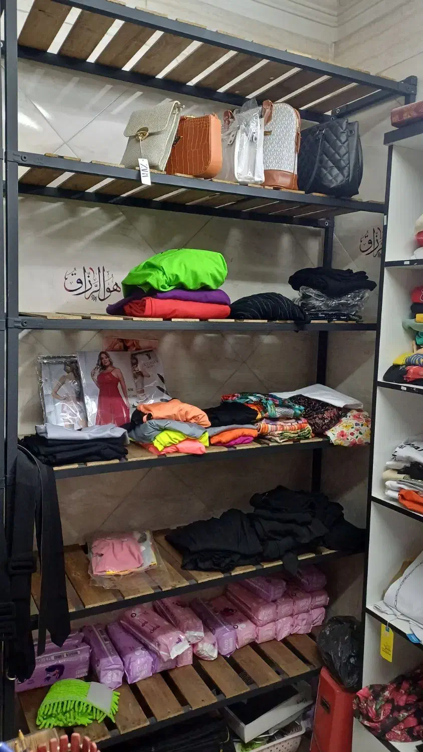 فروش لوازم مغازه پوشاک ویترین قفسه و ...|فروشگاه و مغازه|قدس, شهرک دانش|دیوار