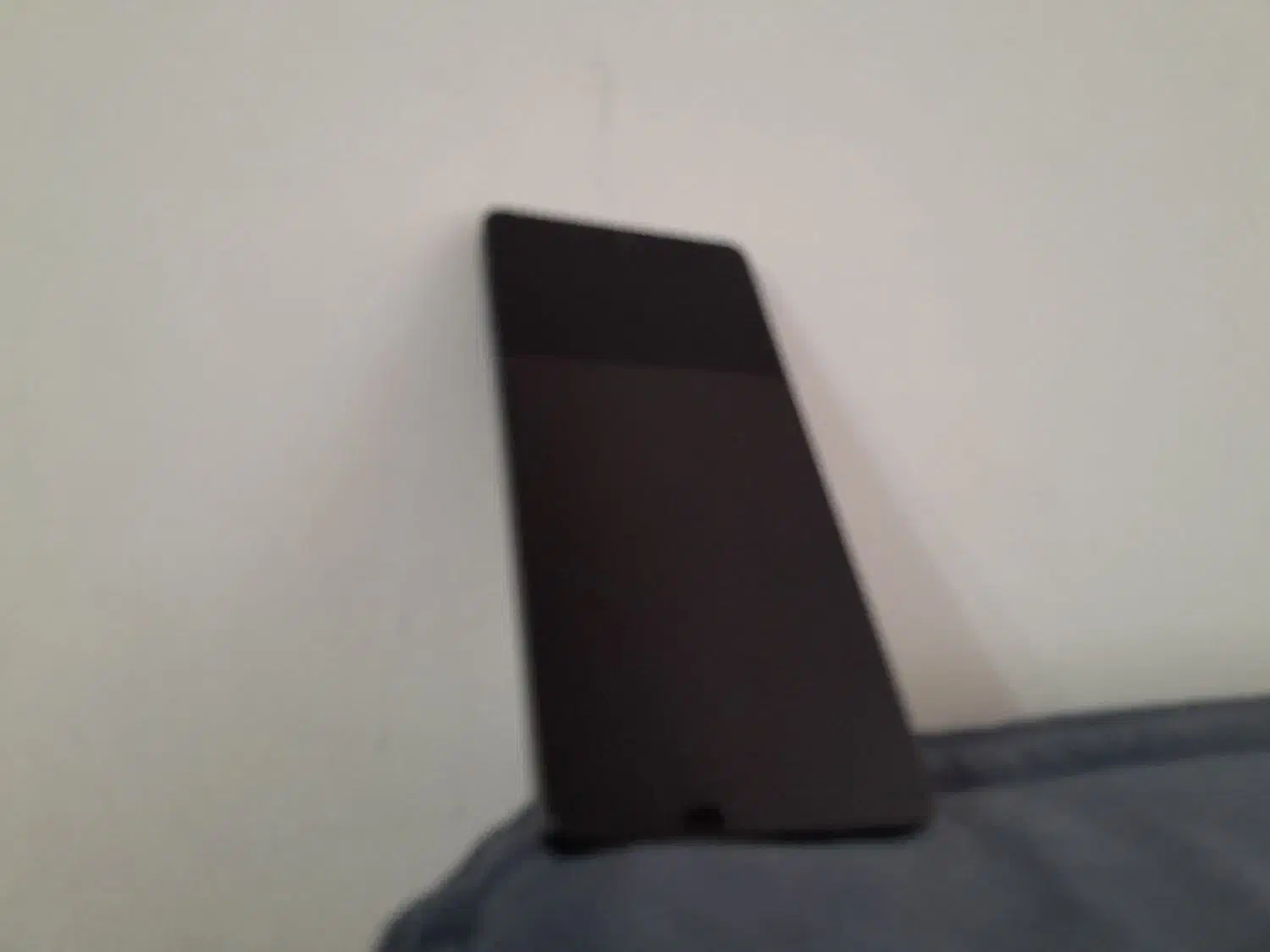 گوشی|موبایل|تالش, تالش|دیوار