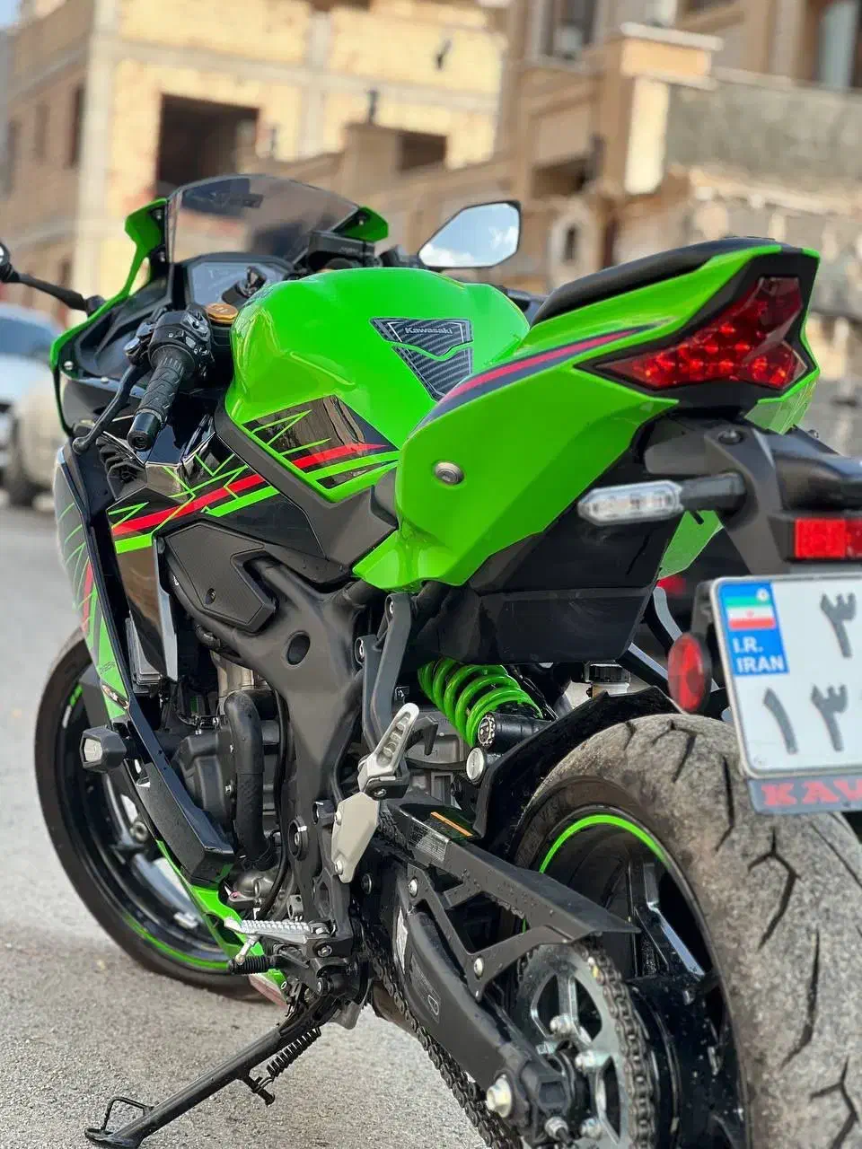 کاوازاکی نینجا چهار سیلندر|موتورسیکلت|پردیس, فاز ۳|دیوار