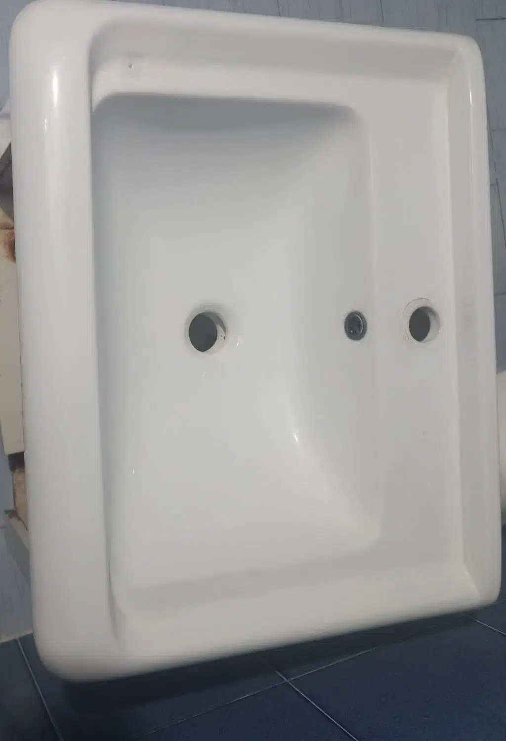 روشویی مارک مروارید سایز ۶۰|لوازم سرویس بهداشتی|رشت, رودباری|دیوار