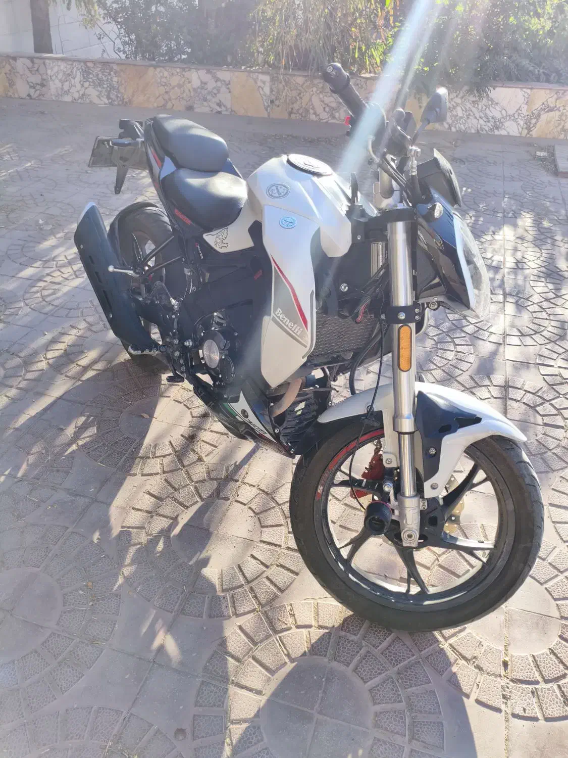 بنلی 180|موتورسیکلت|خرم‌آباد, |دیوار