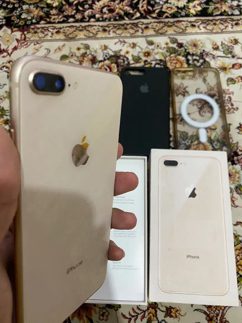 ایفون ۸پلاس ۶۴گیگ|موبایل|اراک, |دیوار