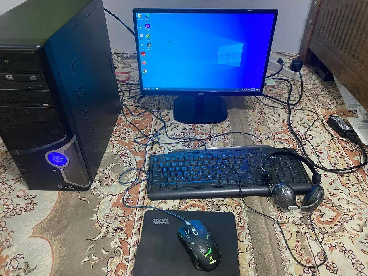 کامپیوتر|رایانه رومیزی|بندر انزلی, سامانسر|دیوار