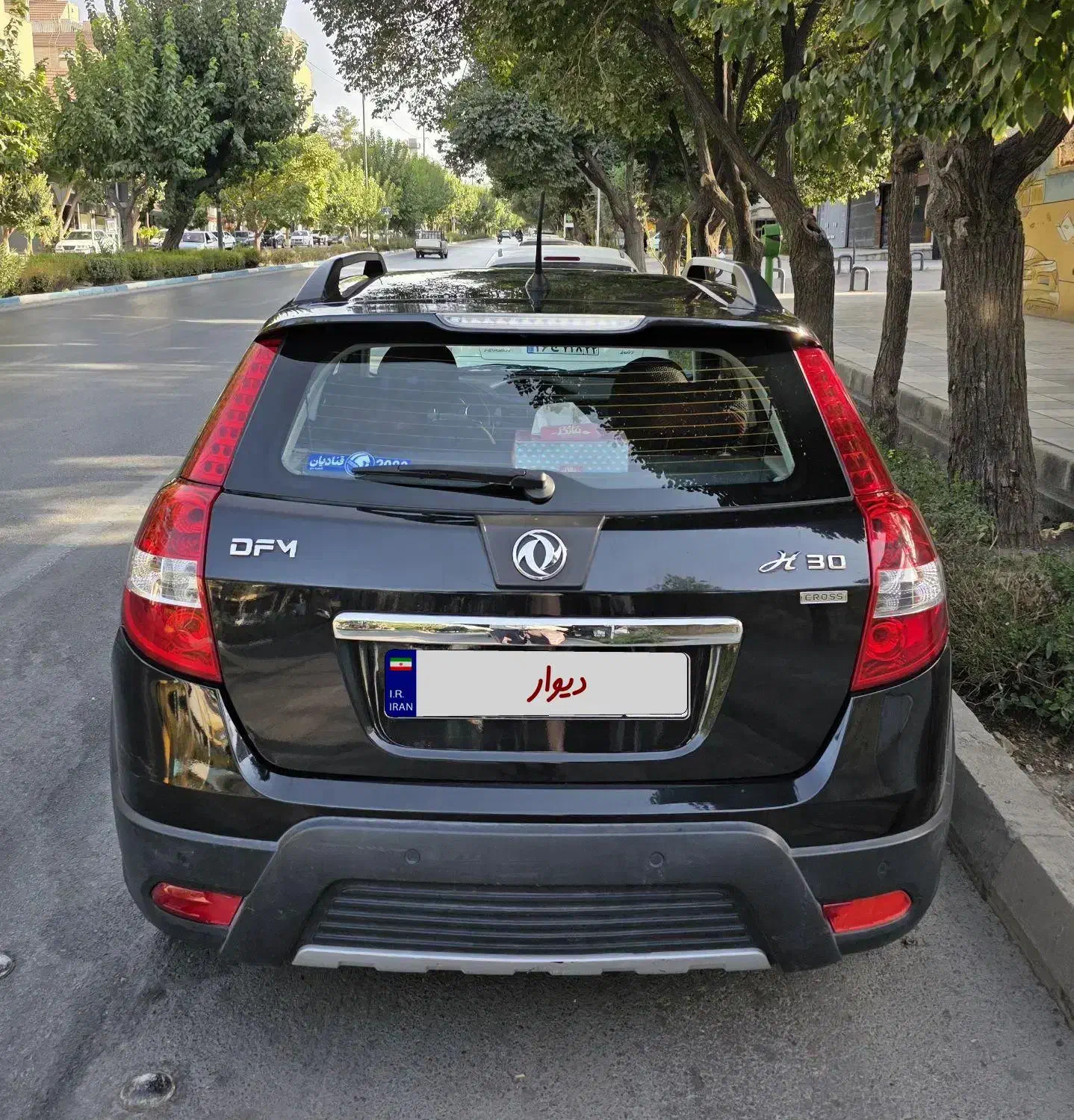 اچ سی کراس مشکی با کارکرد ۵۴ هزارتا|خودرو سواری و وانت|اصفهان, بهار آزادی|دیوار