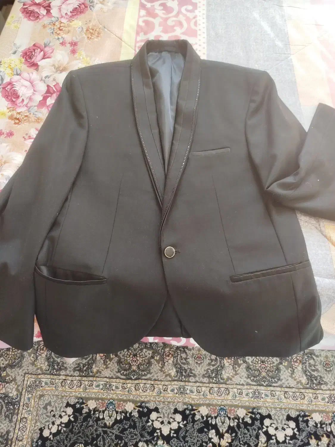 کت مردانه|لباس|شاهین‌شهر, شهرک گلدیس|دیوار