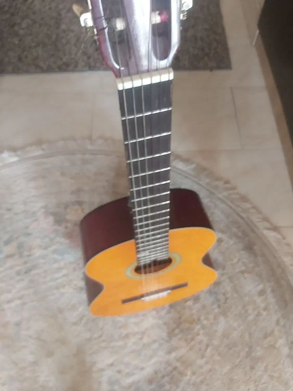 گیتارak20|گیتار، بیس، امپلیفایر|اصفهان, رکن الدوله شرقی|دیوار