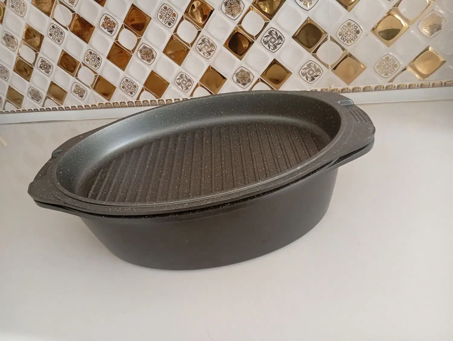 ماهیتابه بزرگ هر دورو میشه استفاده کرد|ظروف پختوپز|نورآباد ممسنی, |دیوار