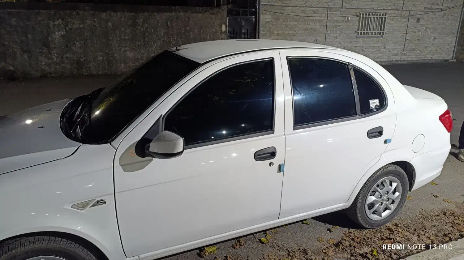 سایناs1402|خودرو سواری و وانت|بندر انزلی, میان پشته|دیوار