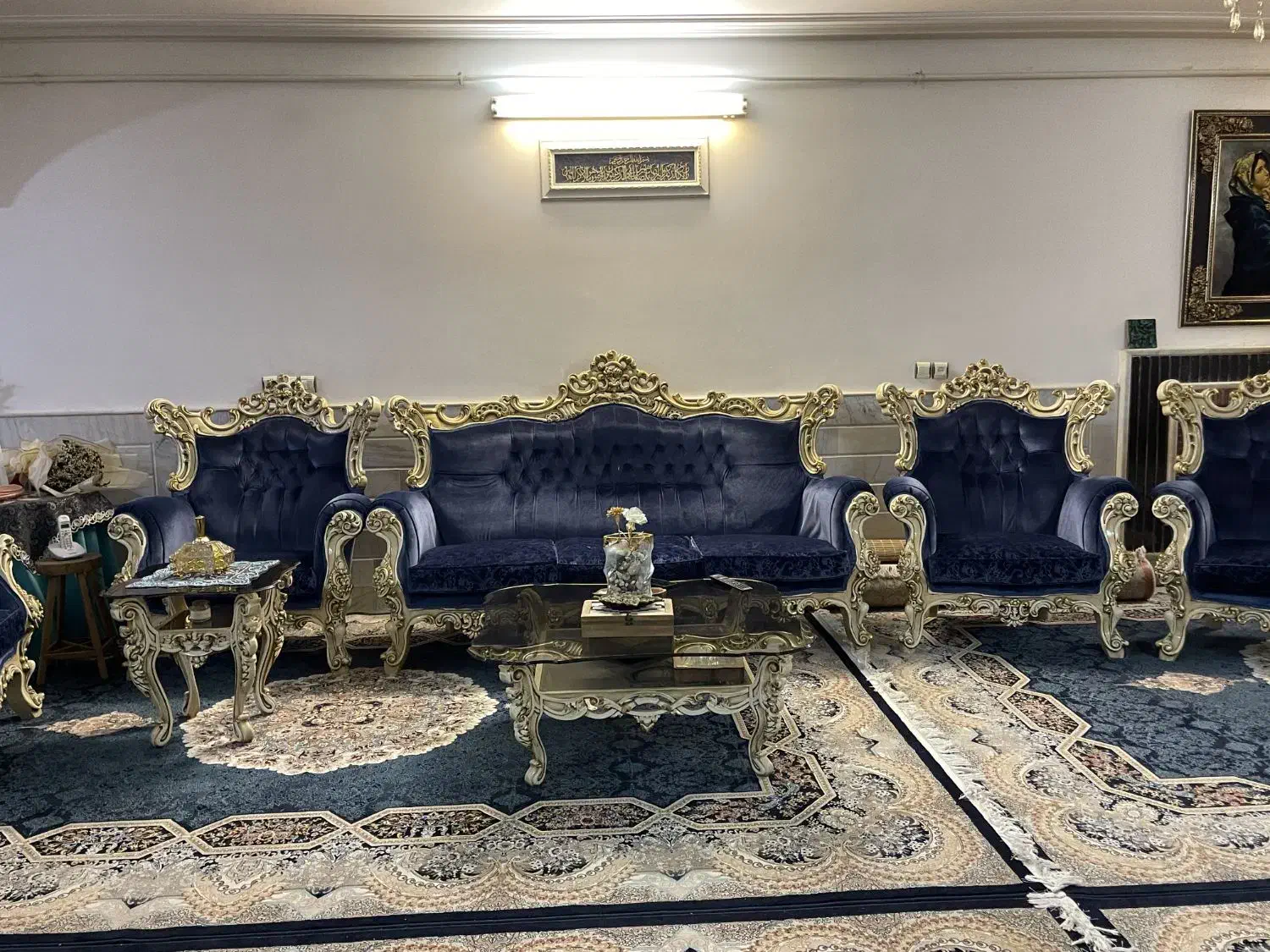 مبل سلطنتی کاملا نو|مبلمان خانگی و میز عسلی|قم, یخچال قاضی|دیوار