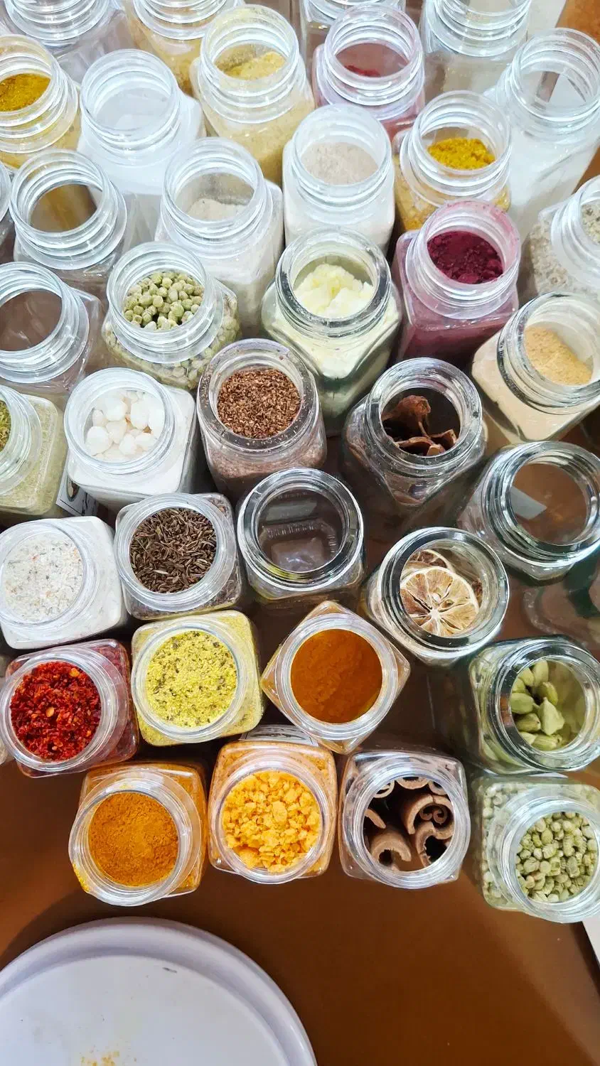 انواع ادویه جات دستساز و خانگی با کیفیت بالا|خوردنی و آشامیدنی|آزادشهر, |دیوار