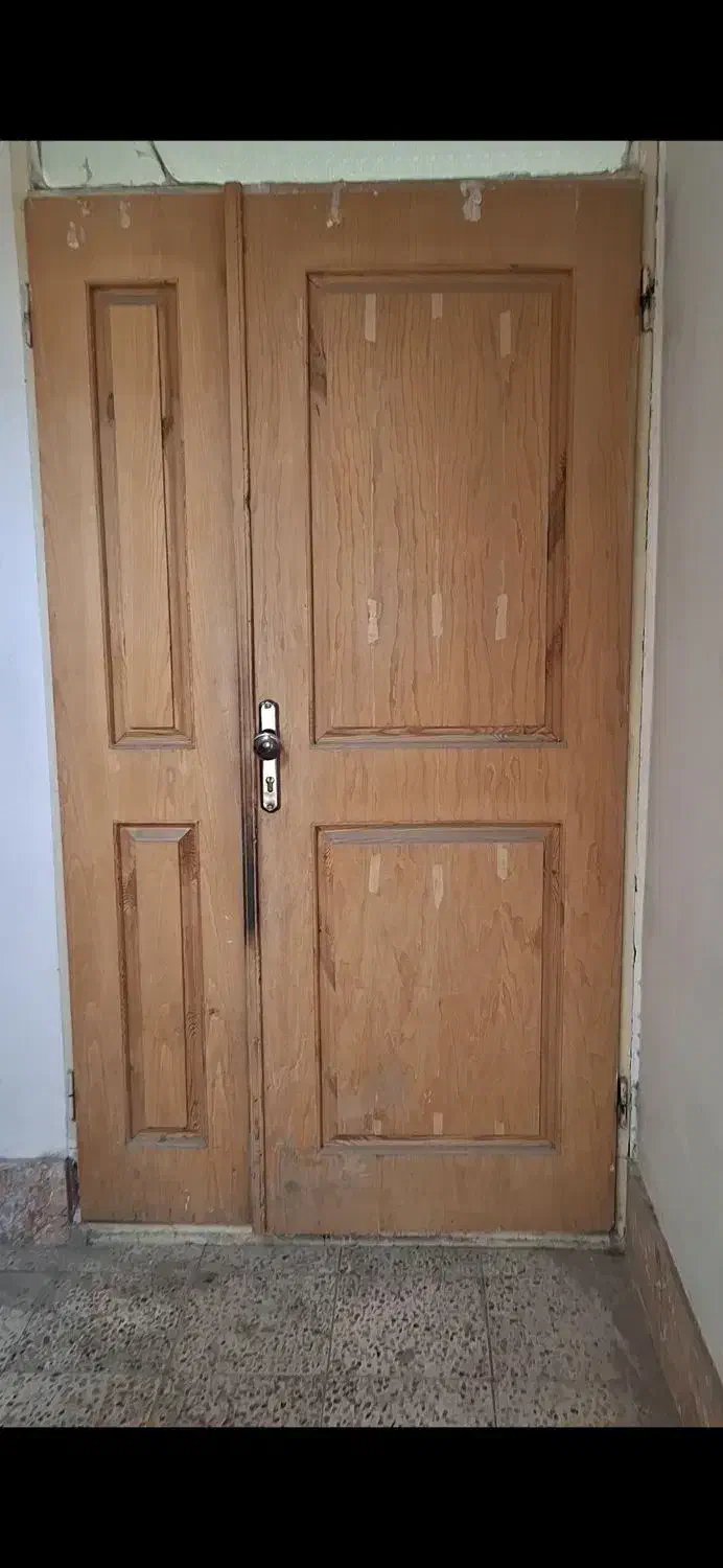 دو تا در اتاق خواب حال پذیرایی و آبگرمکن|مصالح و تجهیزات ساختمان|مشهد, شهید معقول|دیوار