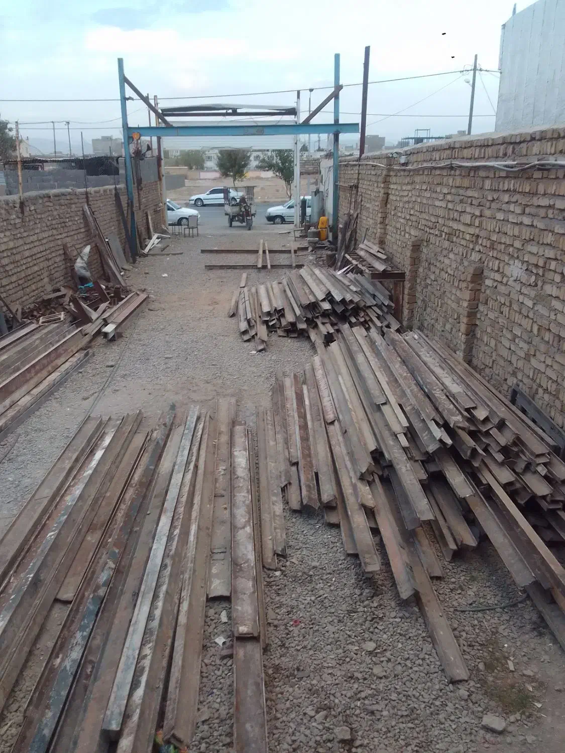 تیرآهن|مصالح و تجهیزات ساختمان|قوچان, |دیوار