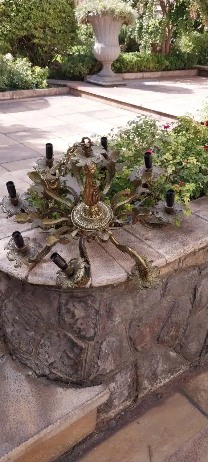 لوستر برنز سنگین قدیمی|لوستر و چراغ آویز|تهران, دروس|دیوار