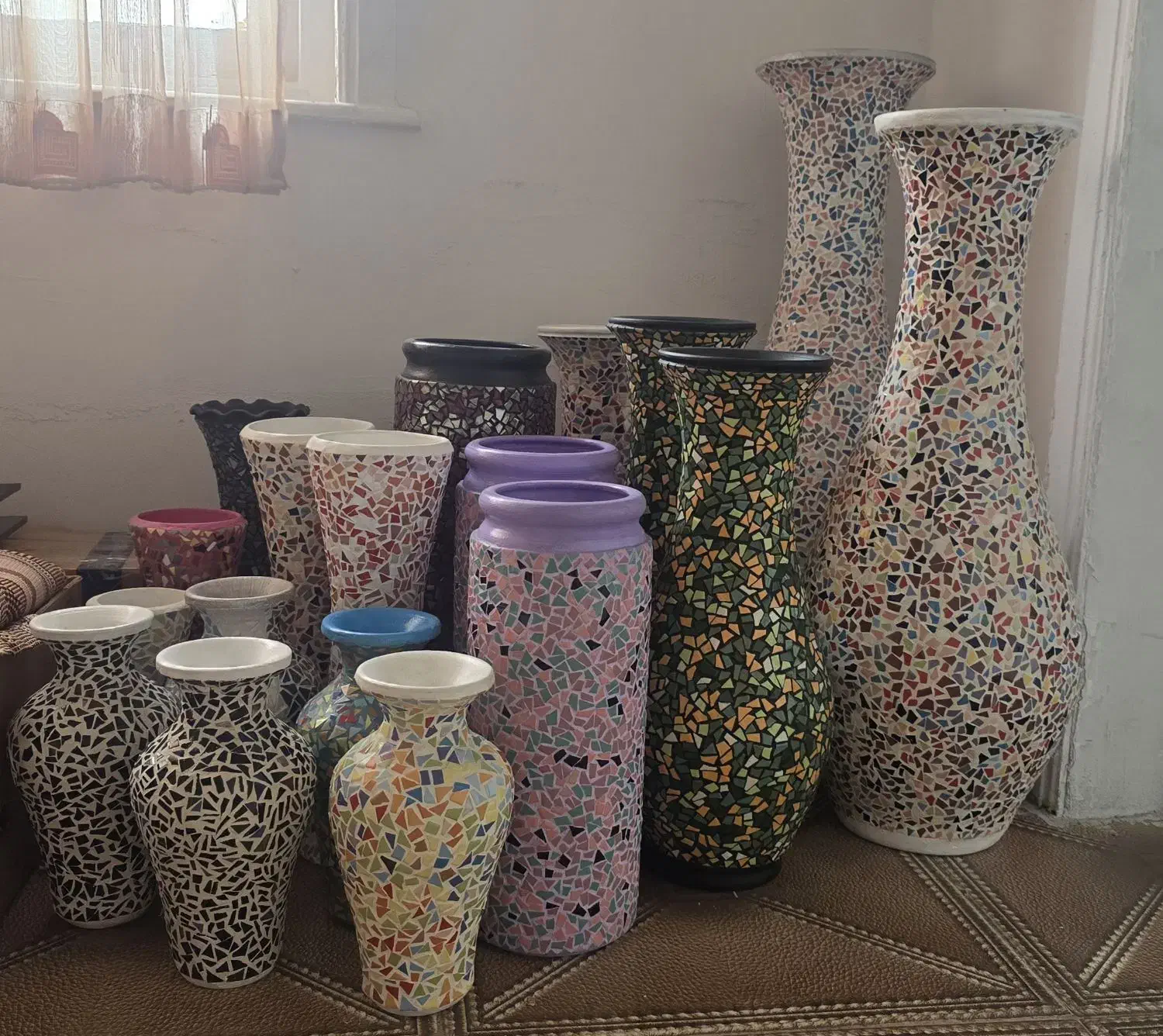 گلدان کاشی کاری|صنایع دستی و سایر لوازم تزئینی|لنگرود, |دیوار