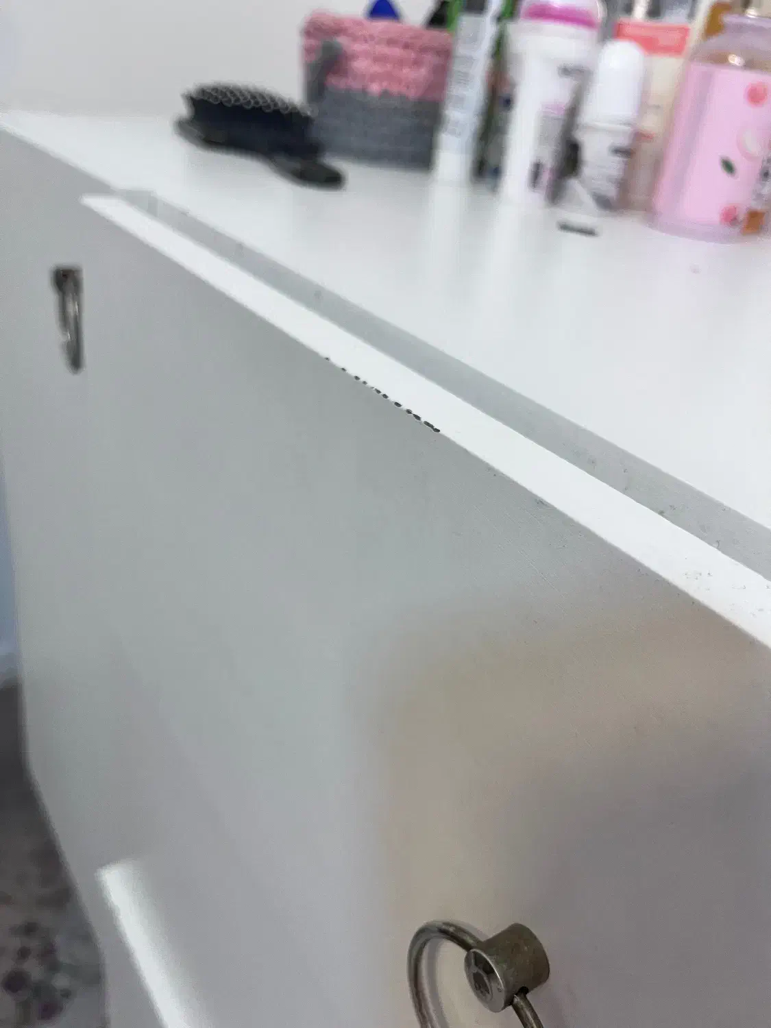 دراور|جاکفشی، کمد، دراور|مشهد, چهارچشمه|دیوار