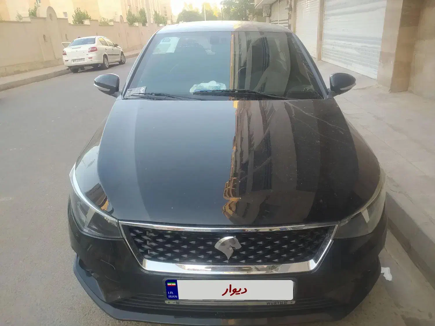 تارا اتوماتیک v2 1401 مشکی کم کار|خودرو سواری و وانت|قم, شاه سید علی|دیوار