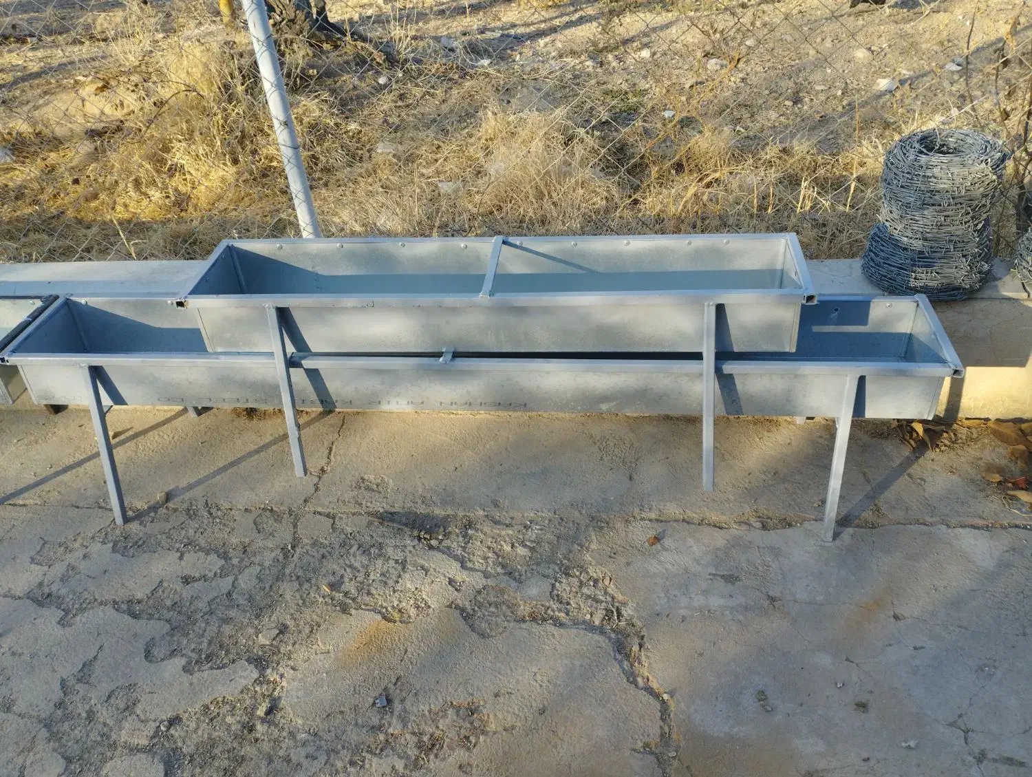 ابخور گوسفند|ابزارآلات|الیگودرز, |دیوار