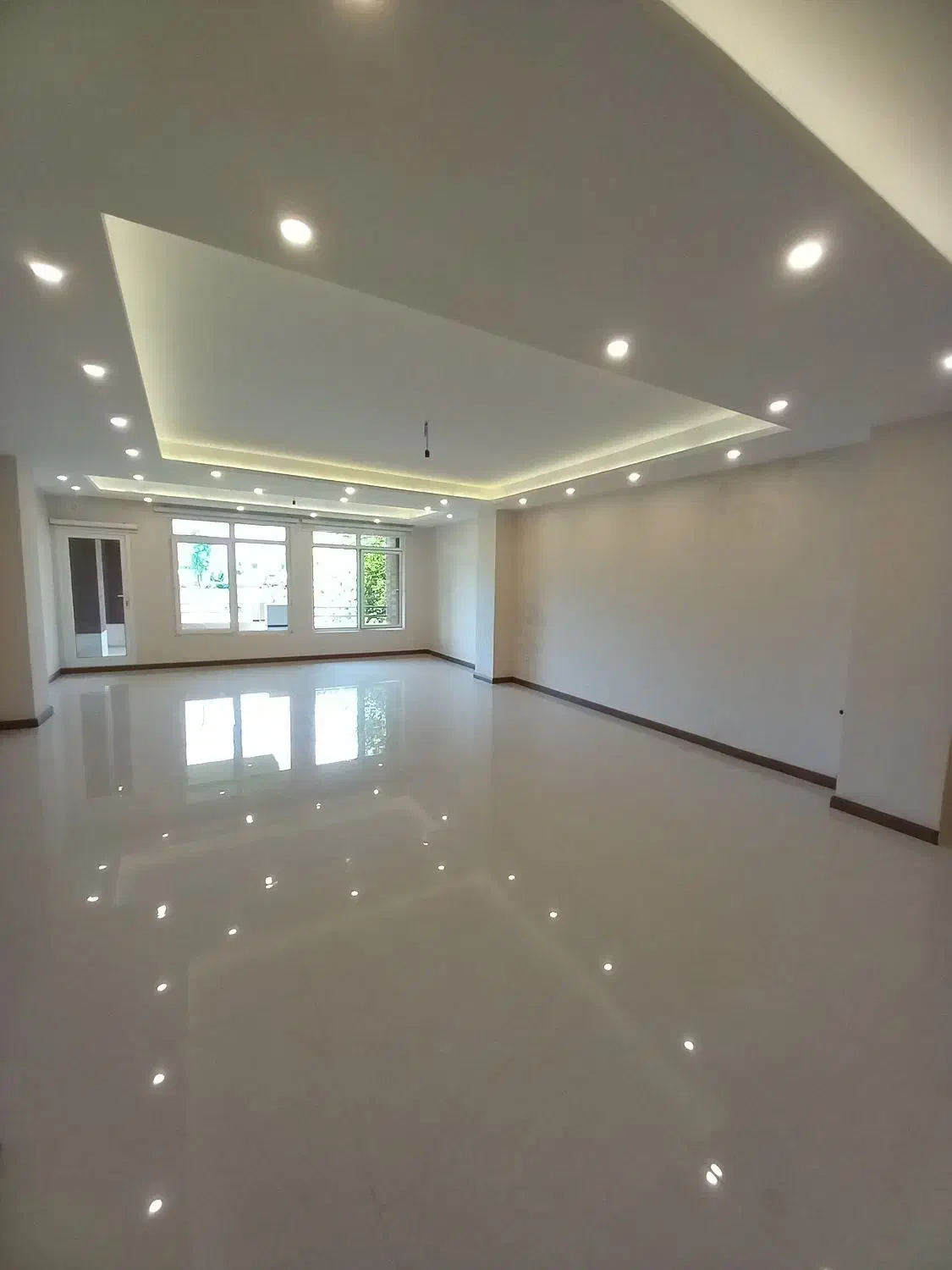 ۱۵۰ متر واحد مسکونی کلید نخورده ارا|فروش آپارتمان|سلمان‌شهر, |دیوار