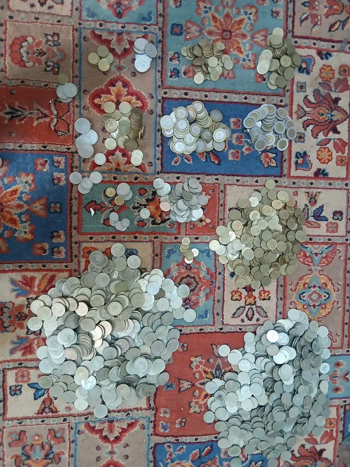 سکه جمهوری  دونه ای ۱۰ هزار تومان|کلکسیون سکه، تمبر، اسکناس|یزد, |دیوار