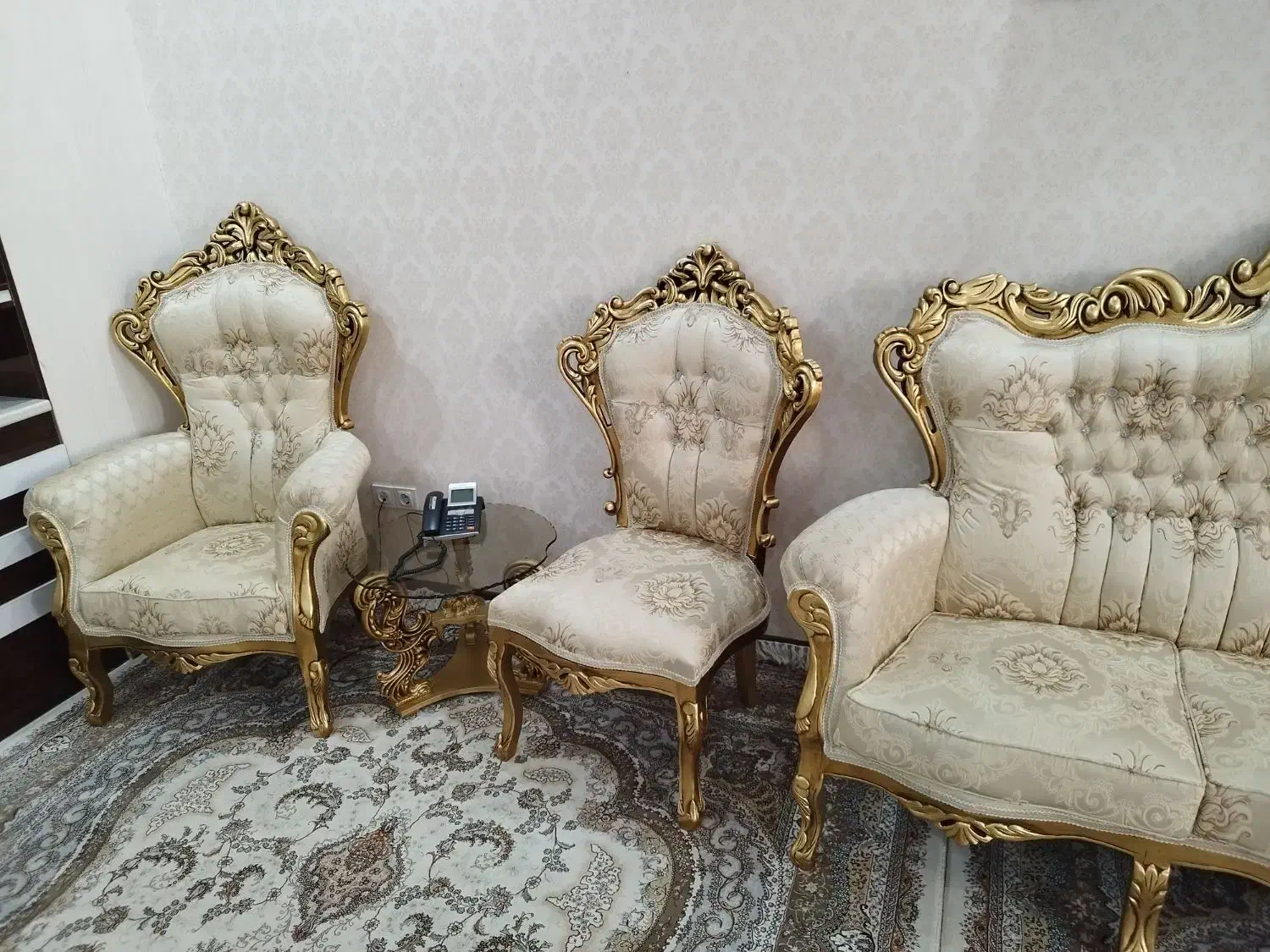 مبلمان سلطنتی|مبلمان خانگی و میز عسلی|شیراز, احمدی جنوبی|دیوار