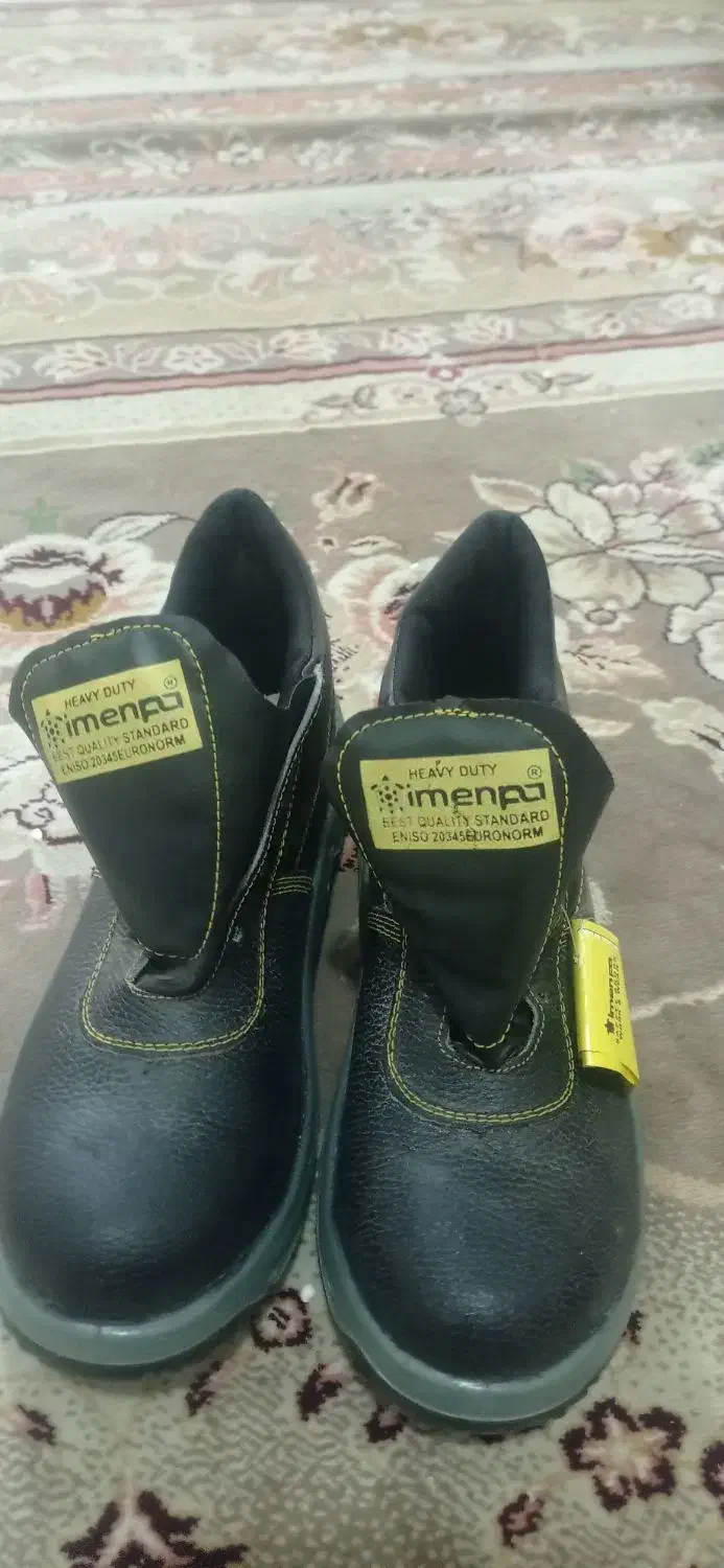 دوجفت کفش کار.نونو|کیف، کفش، کمربند|بروجرد, |دیوار