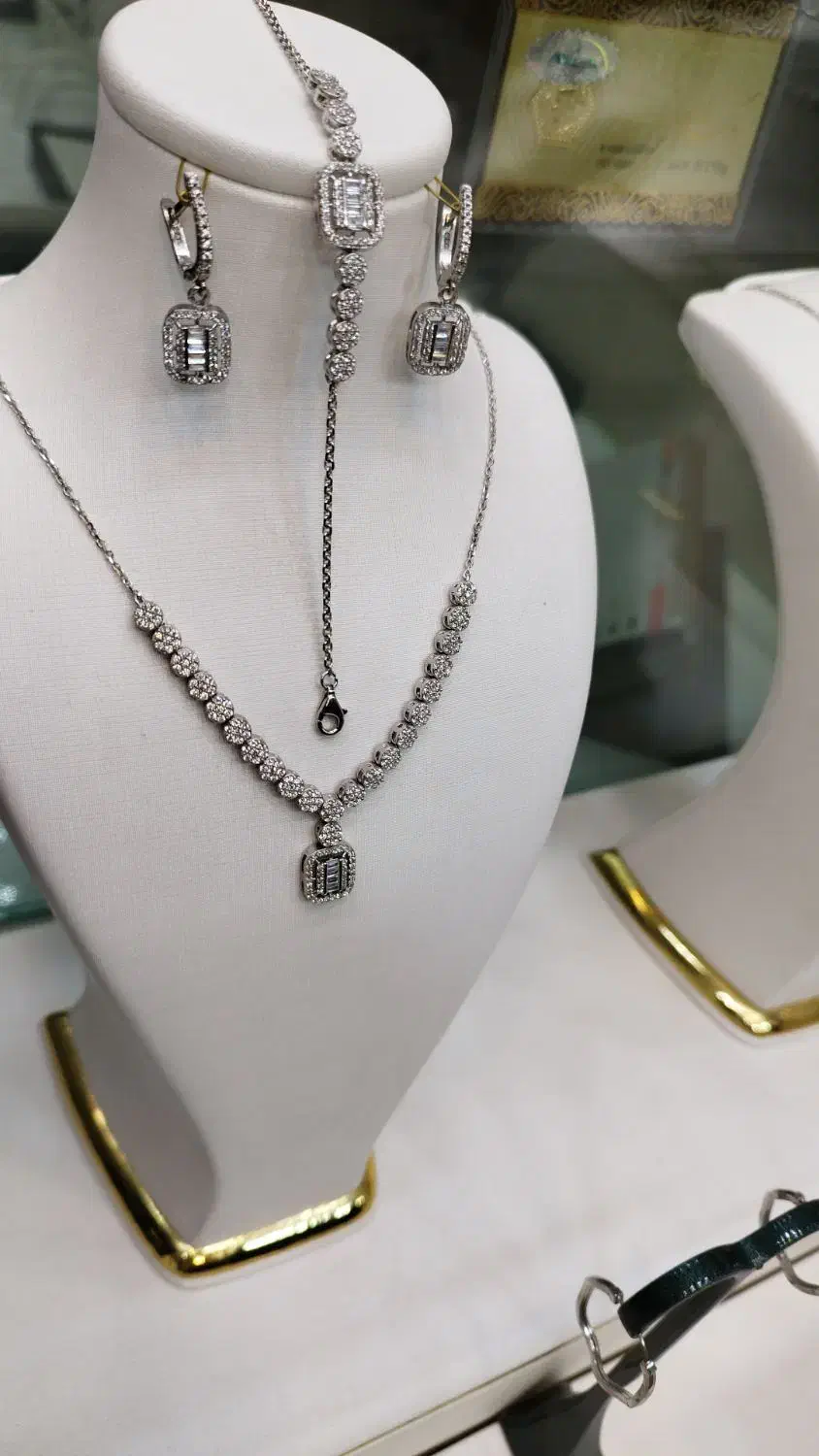 خریدفروشطلانقرهسکهگرمیسوتیبرایروزمادر|جواهرات|تبریز, |دیوار