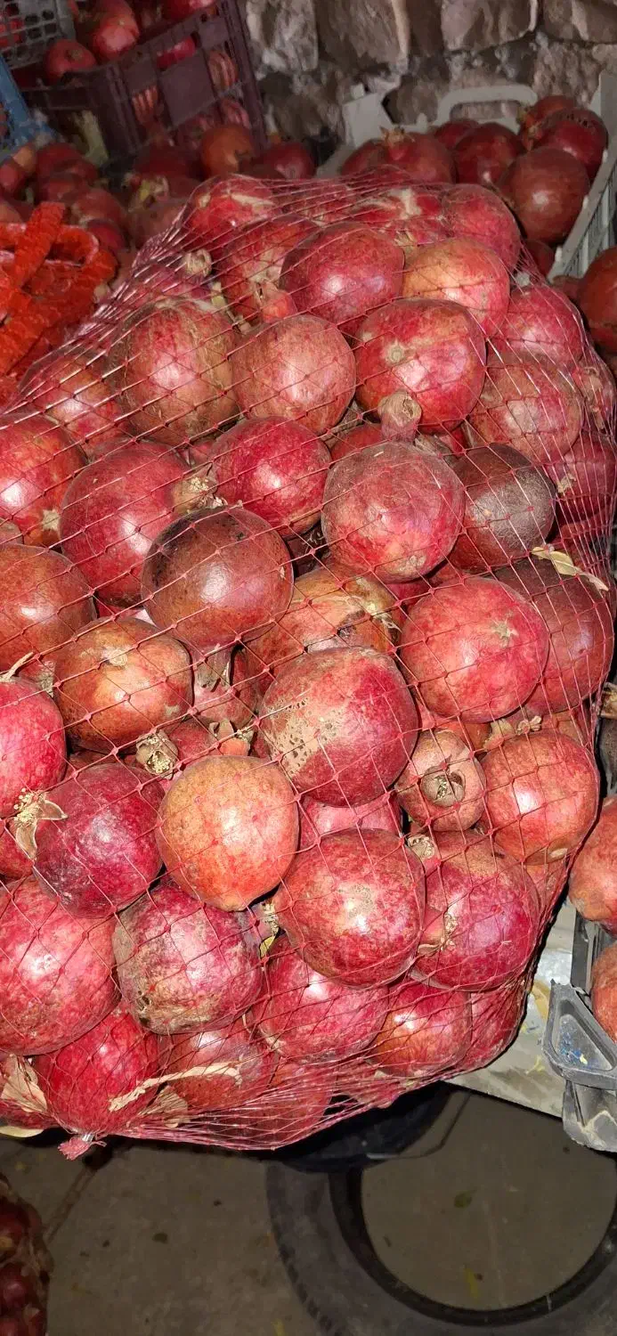 انار بازاری قرمز و آبدار|حراج|طرهان, |دیوار