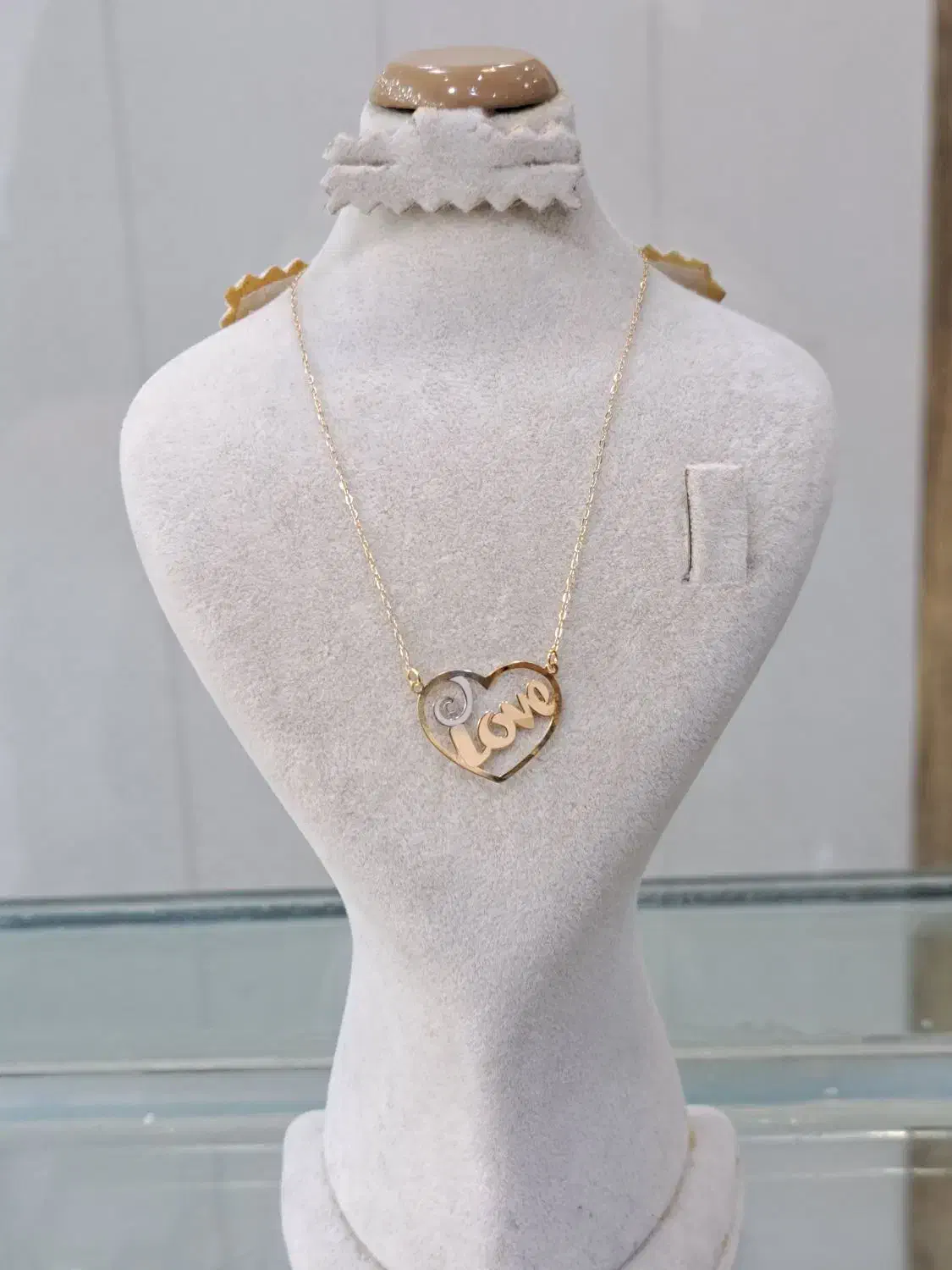 پلاک و زنجیر مینیمال کد 1|جواهرات|قم, نیروگاه|دیوار