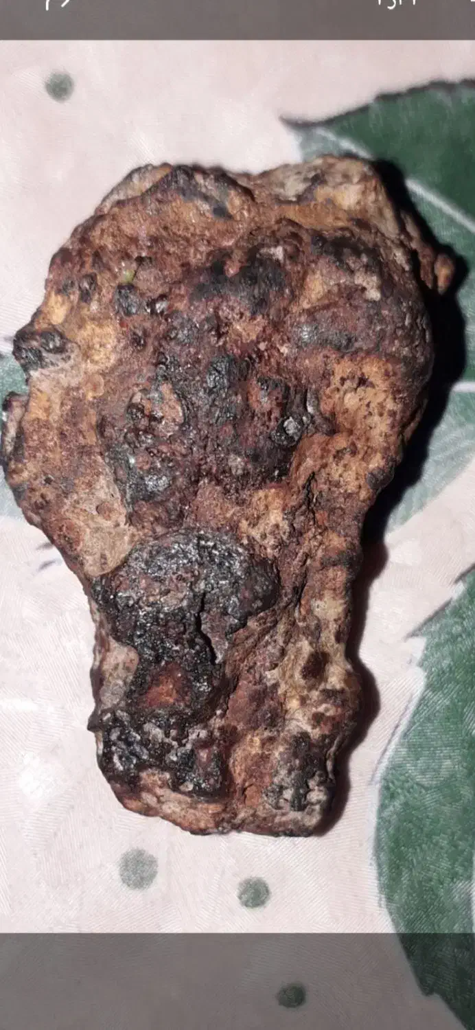 سنگ شهاب سنگ|جواهرات|مراغه, |دیوار