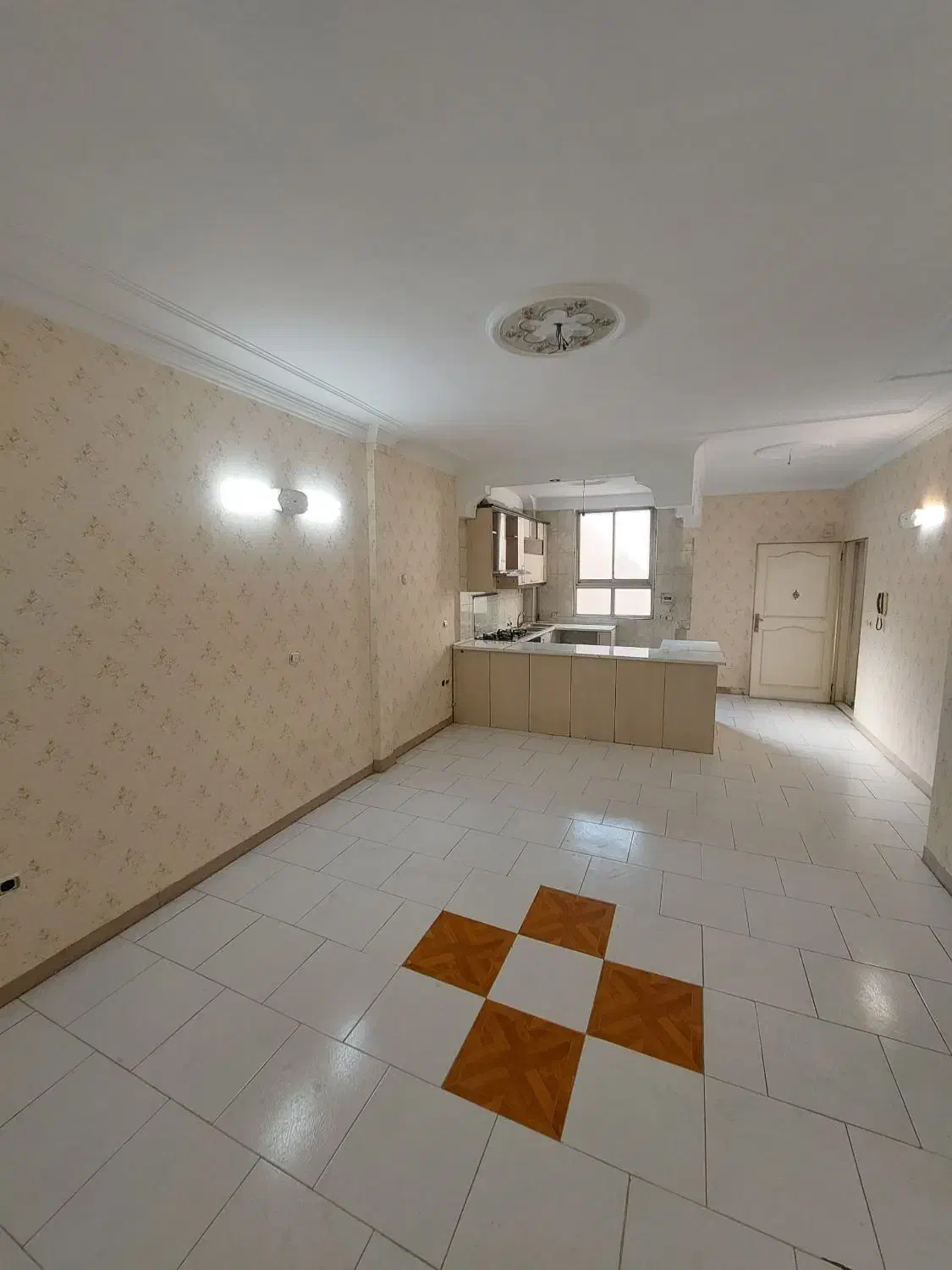 آپارتمان 60 متری شیک با بالکن/رهن کامل|اجارهٔ آپارتمان|تهران, هاشم‌آباد|دیوار