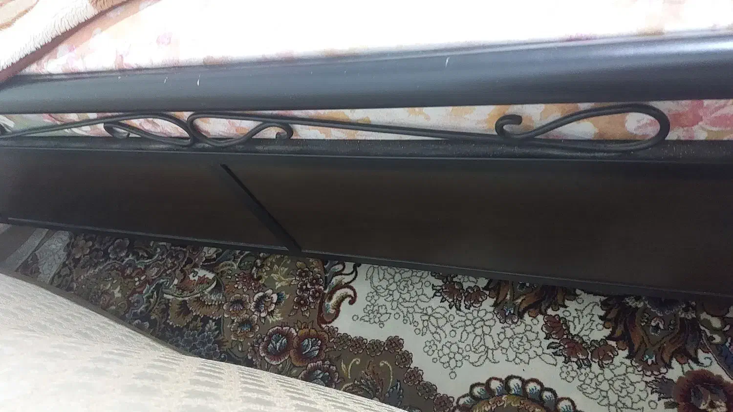 تخت دو نفره فرفوژه|تخت و سرویس خواب|تهران, باغ فیض|دیوار