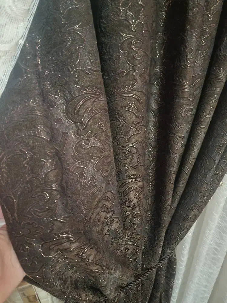 دو عدد پرده مناسب پنجره دومتر و پارچه متراژ بالا|پرده، رانر، رومیزی|درگهان, |دیوار