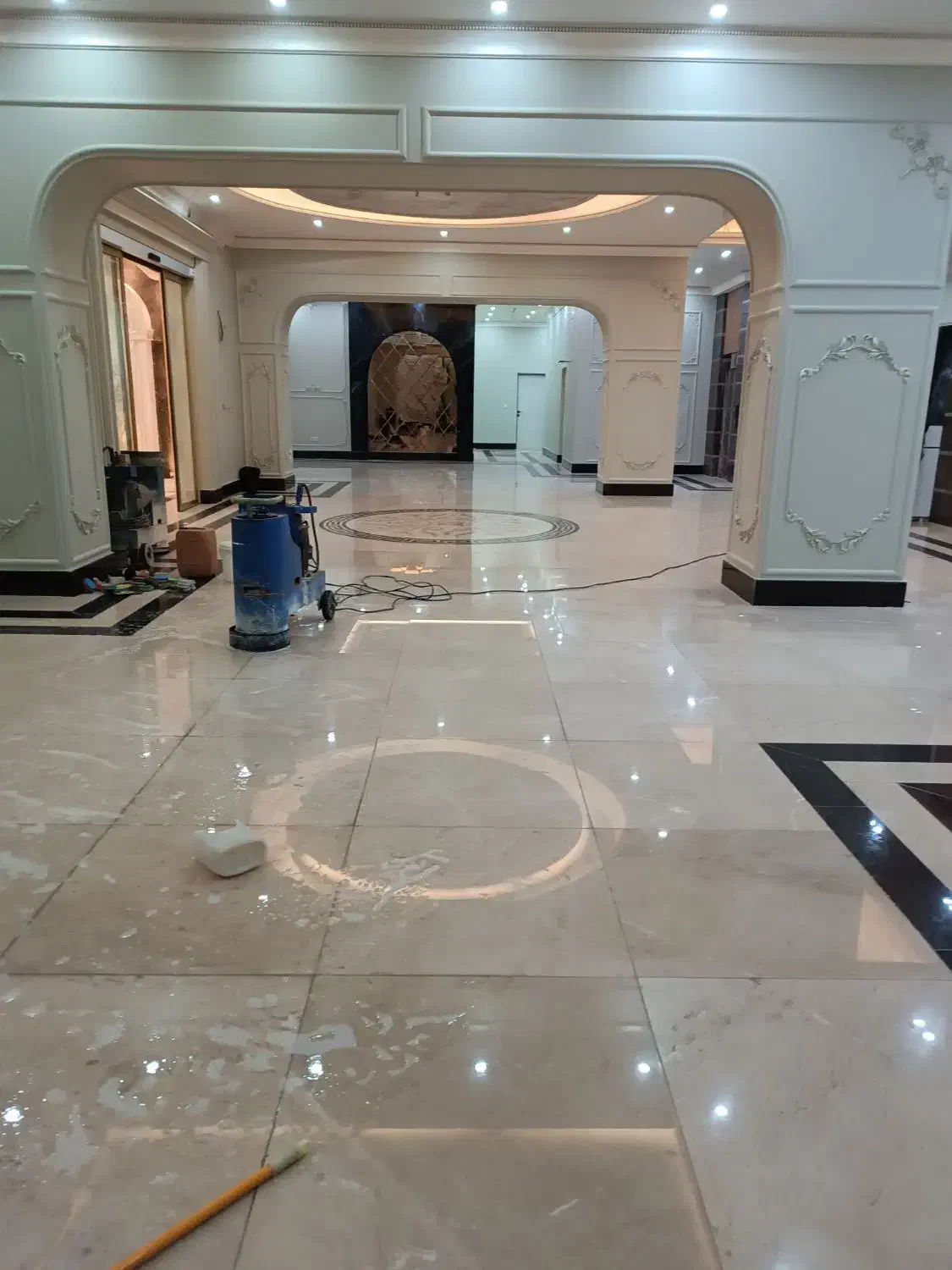 کفسابی کفساب سنگ سابی ساب زن سنگسابی کف سنگ نظافت|خدمات نظافت|فردیس, منظریه|دیوار