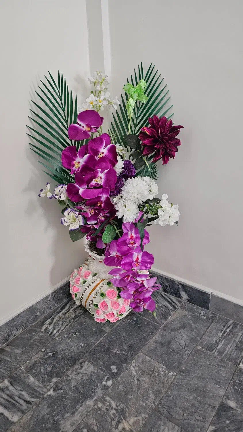 گل مصنوعی بزرگ و نو|گل مصنوعی|تبریز, |دیوار