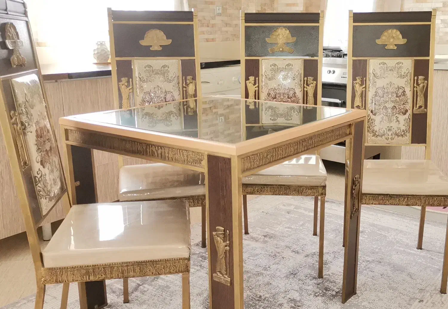 میز ناهارخوری 4 نفره تمیز|میز و صندلی غذاخوری|سبزوار, پاسداران|دیوار