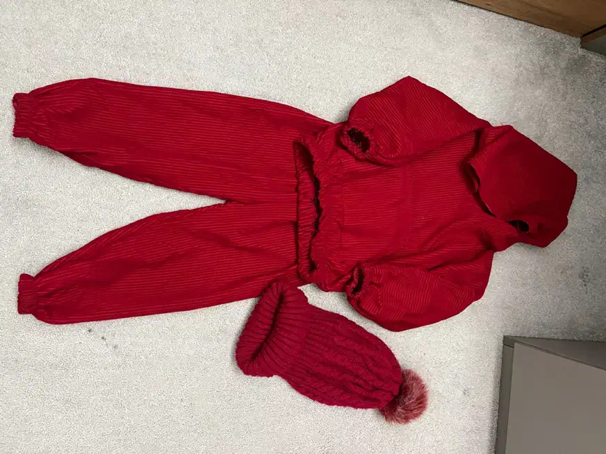 ست دخترانه با کلاه|لباس|گرگان, |دیوار