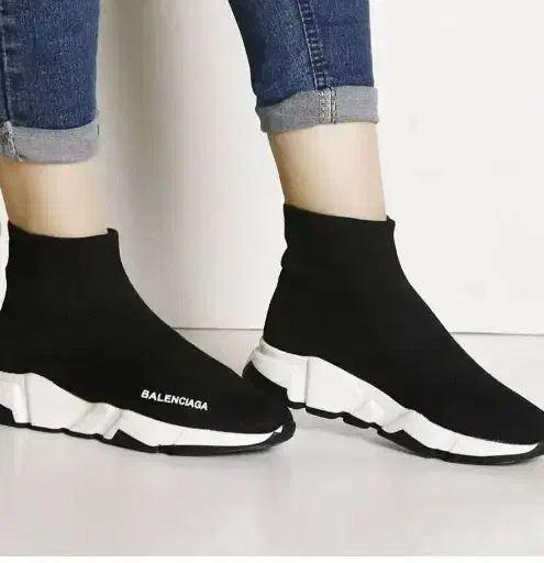 فقط فقط تا پنجشنبه کیفیت بسیار بالا ضمانتی ۲۹۸|کیف، کفش، کمربند|بیرجند, |دیوار