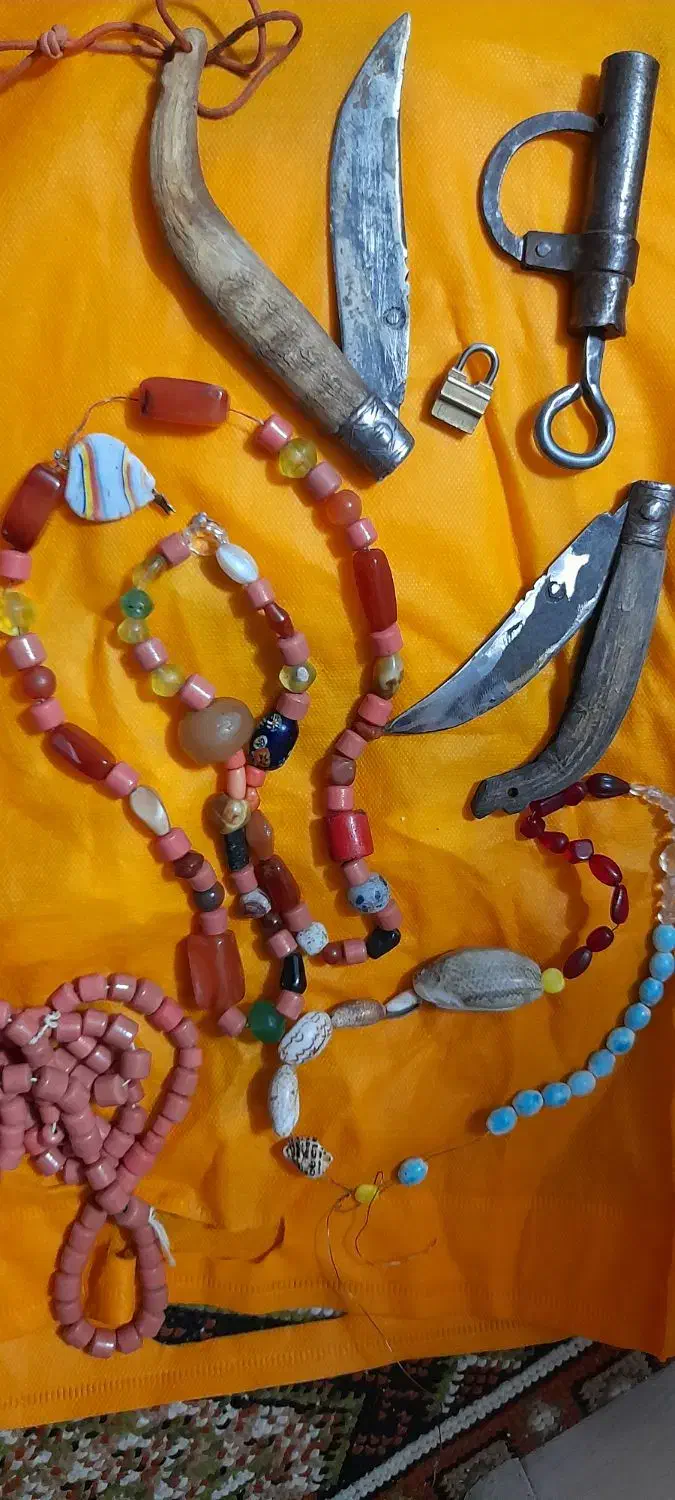 سکه و انگشتر نقره قدیمی|کلکسیون اشیاء عتیقه|مشهد, حسینآباد|دیوار