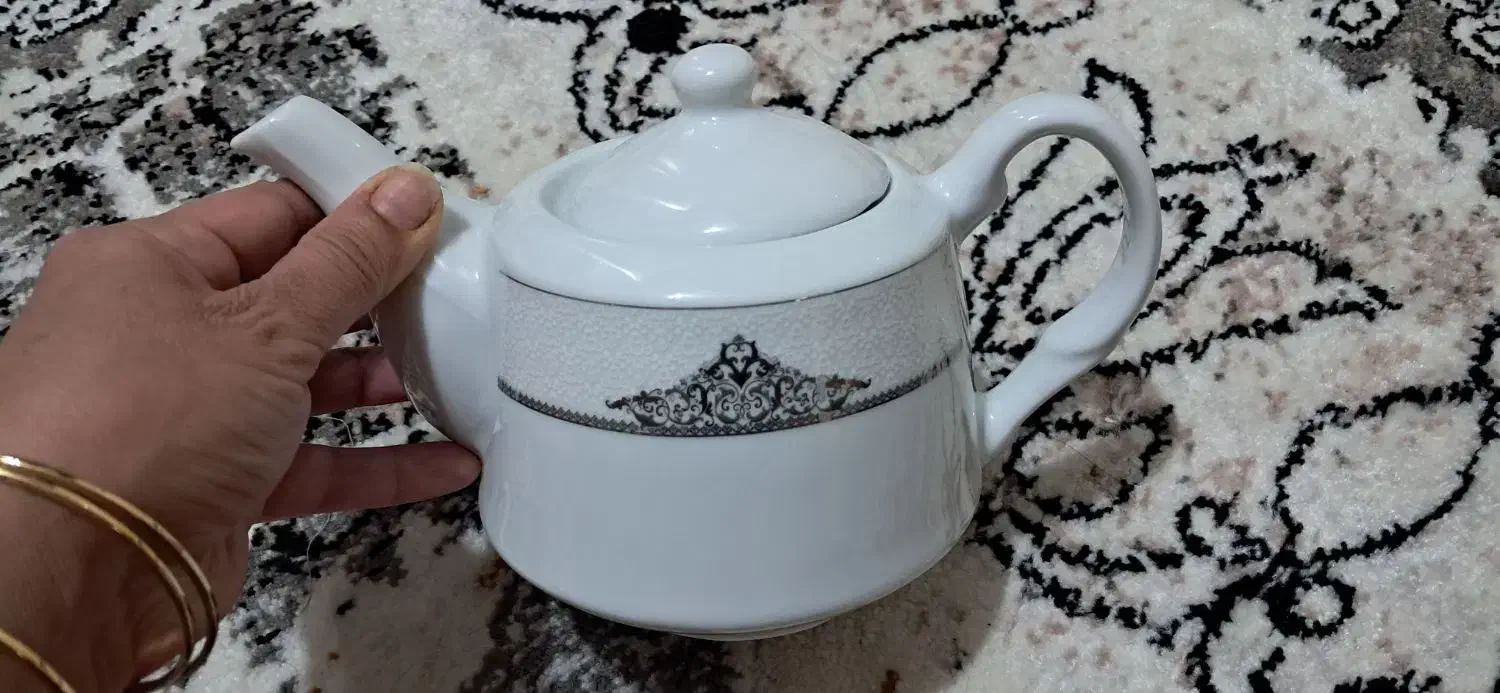 قوری نو|قوری، کتری، قهوهساز دستی|شاهینشهر, فردوسی|دیوار