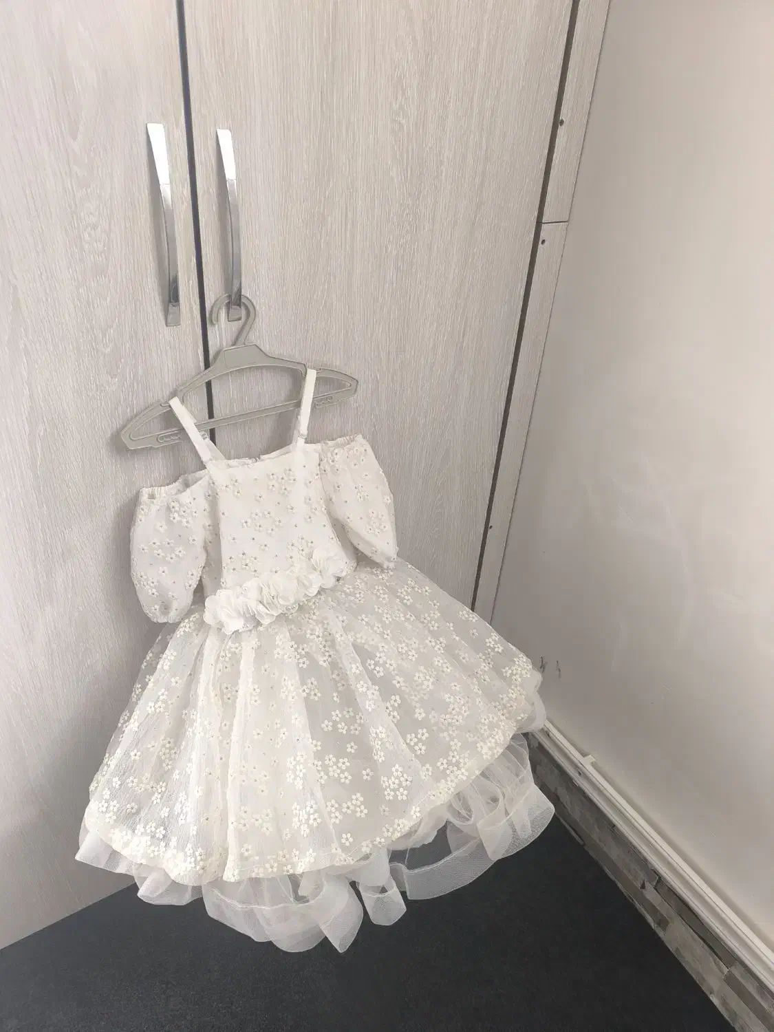 لباس سفید عروسکی بچه گانه|لباس|سرپل ذهاب, |دیوار