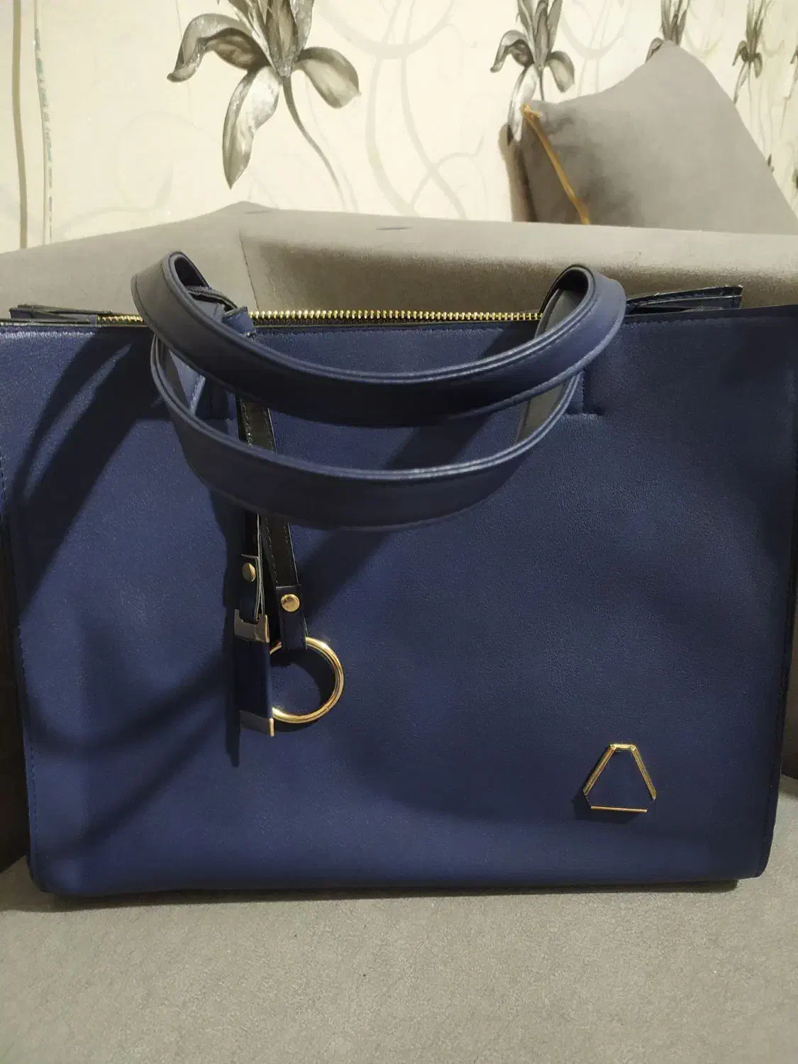 کیف رو دوشی کاملا نو|کیف، کفش، کمربند|پردیس, فاز ۳|دیوار