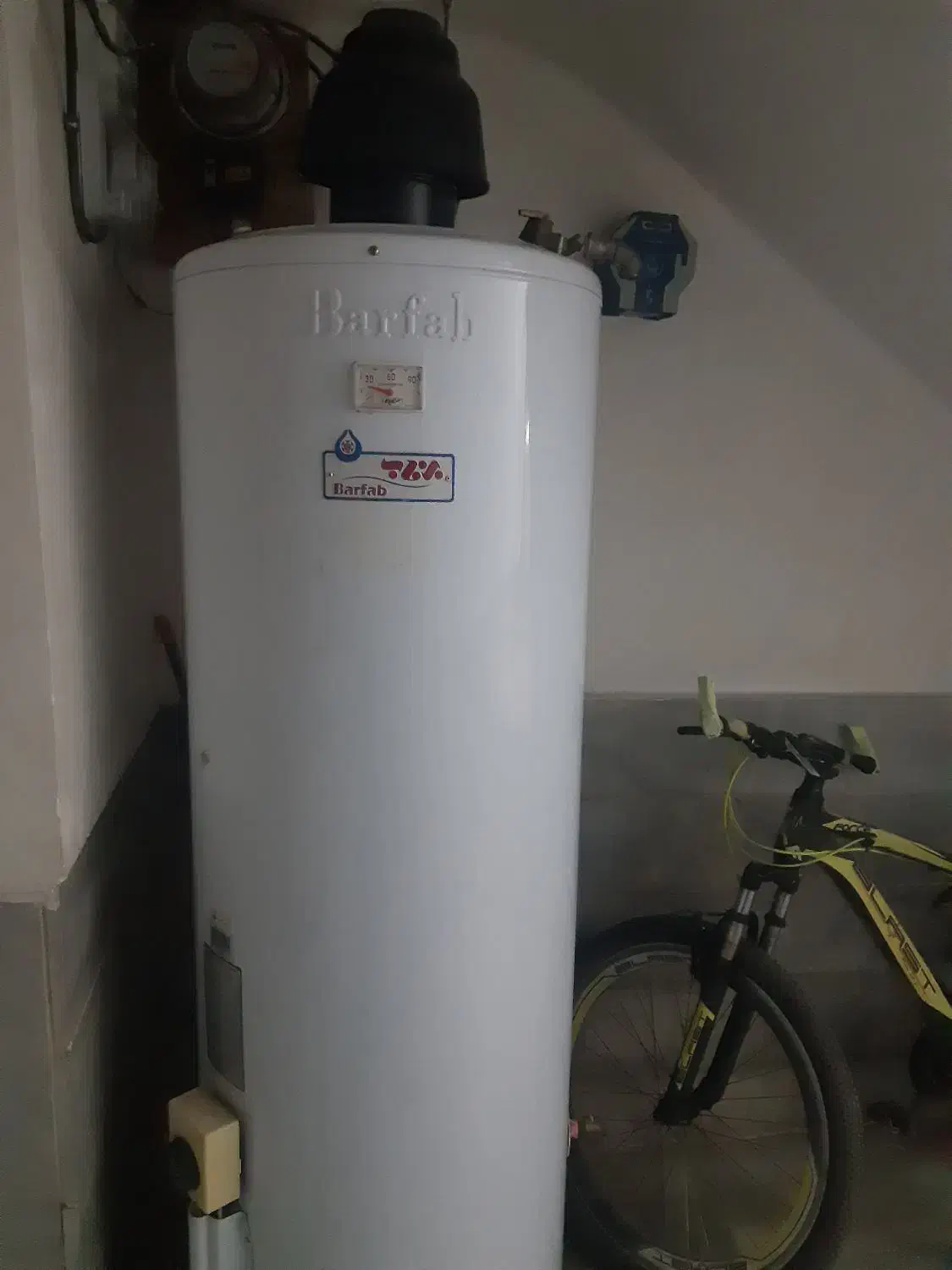 آبگرمکن|آبگرمکن، پکیج، شوفاژ|ملایر, |دیوار